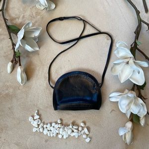 Black crossbody bag by LaModa